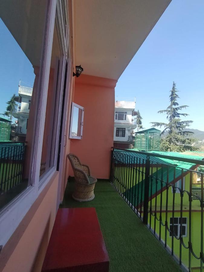 Deluxe Homestay Apartments With Kitchen In Shimla Exterior photo